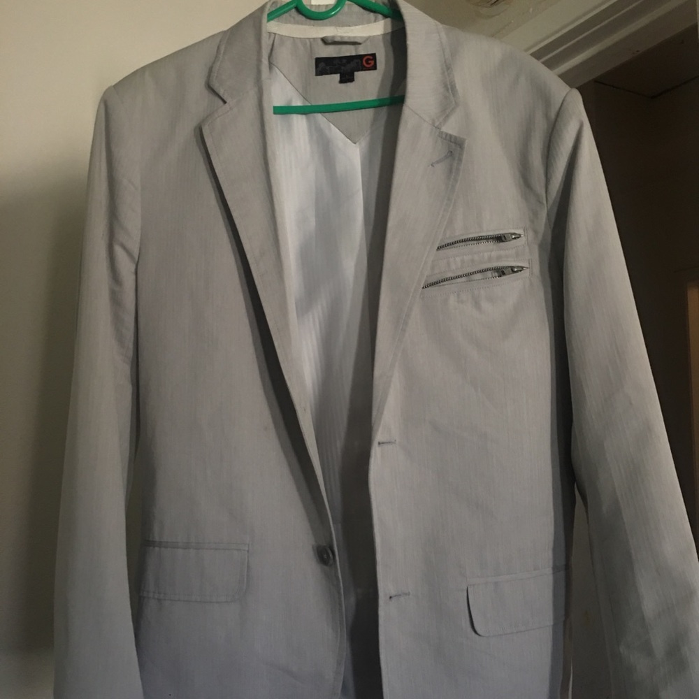 Guess suit